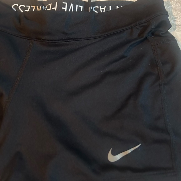Nike Women's 3 inch Running Shorts - Picture 3 of 8